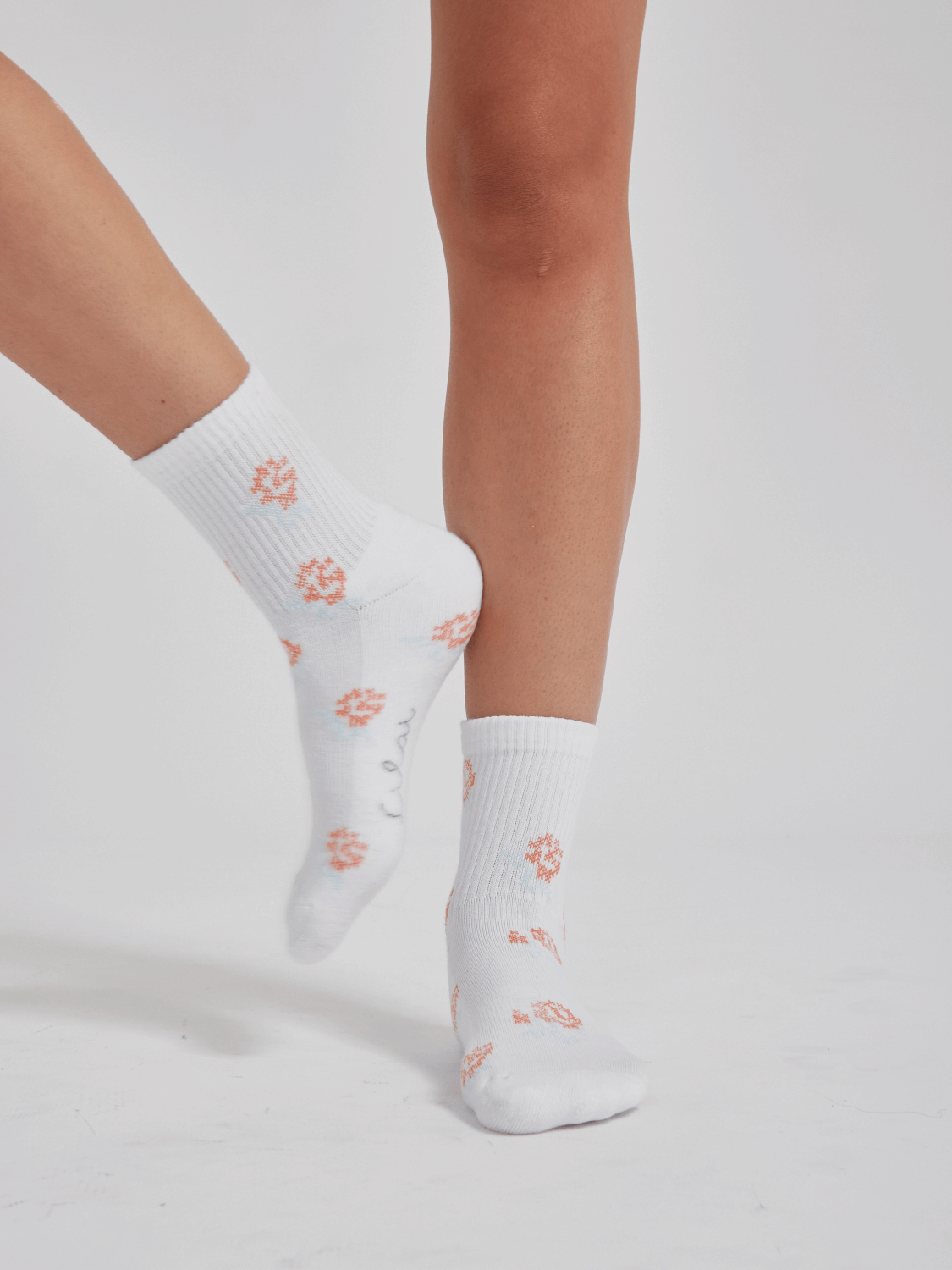 Red Roses Socks