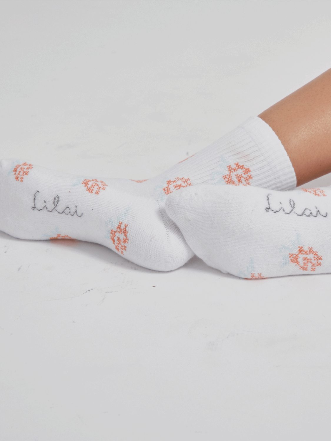 Red Roses Socks